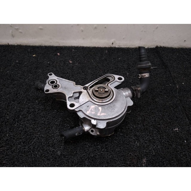 Recambio de depresor freno / bomba vacio para volkswagen polo berlina (6n2) trendline referencia OEM IAM 038145209A - Rojo 2