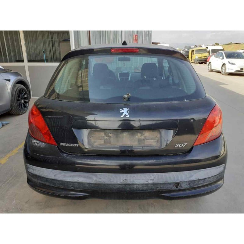 peugeot 207 del año 2006