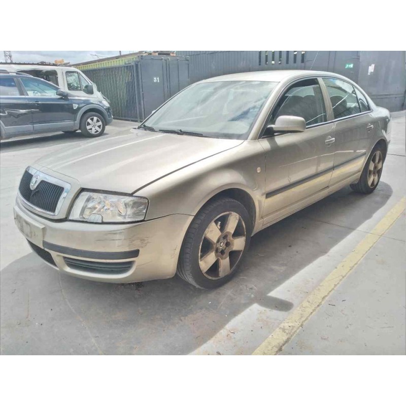 skoda superb (3u4) del año 2004