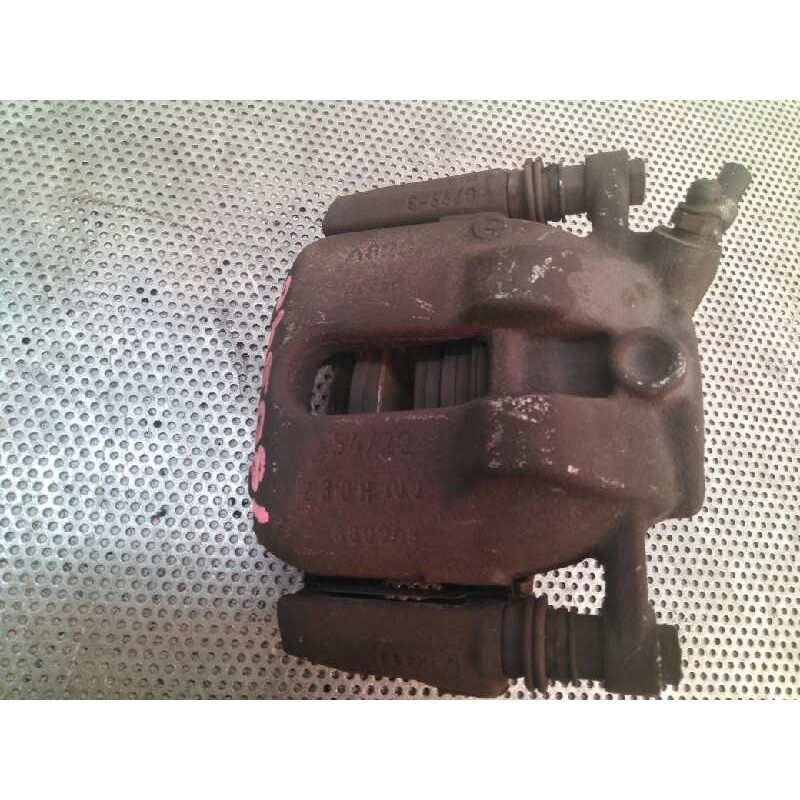 Recambio de pinza de freno delantera derecha para lancia ypsilon (101) 1.4 16v platino (10.2006) referencia OEM IAM A823 3