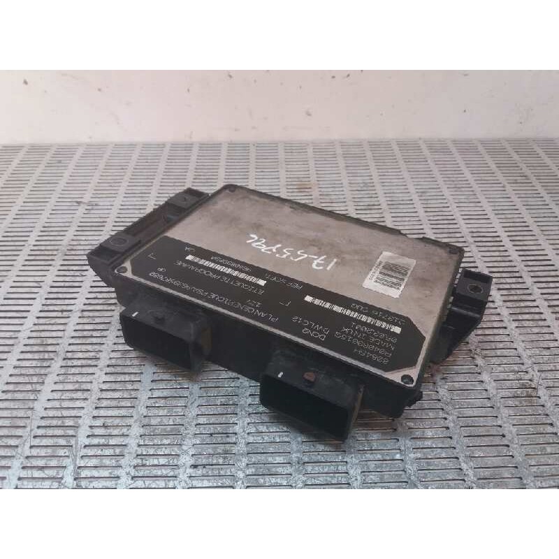 Recambio de centralita motor uce para peugeot 206 berlina 1.9 diesel referencia OEM IAM 9639587680 9640899880 - Rojo 2