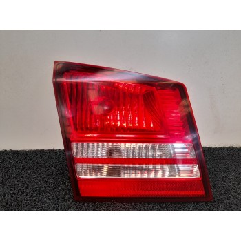 PILOTO TRASERO IZQUIERDO INTERIOR 04806369AB 