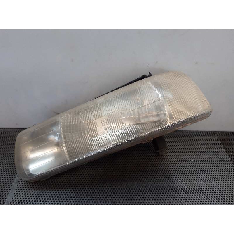 Recambio de faro izquierdo para chevrolet tahoe 5.3 lt premium referencia OEM IAM 2