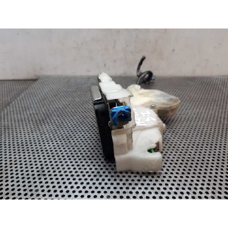 Recambio de cerradura puerta delantera izquierda para nissan nt400 cabstar (01/20214) cabstar 35.xx cabina simple cabina individ - Blanco 7