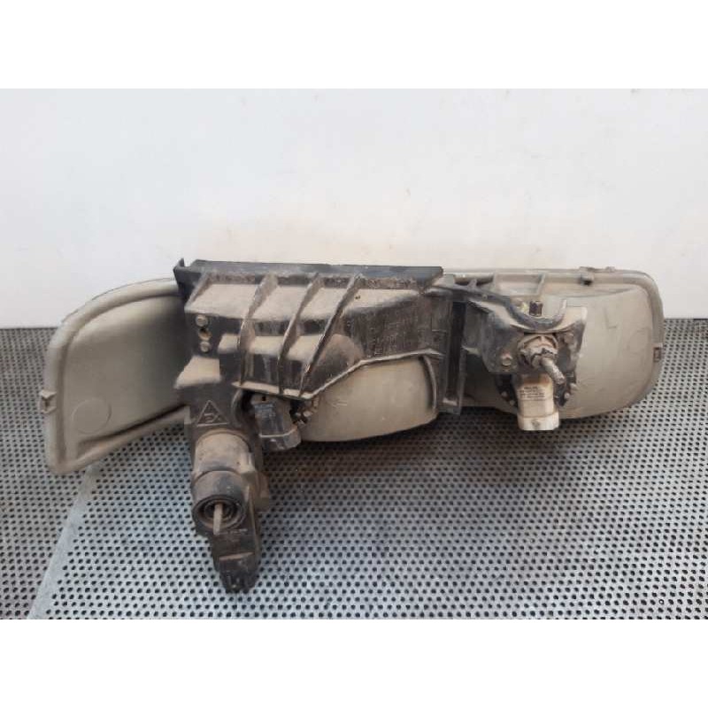 Recambio de faro izquierdo para chevrolet tahoe 5.3 lt premium referencia OEM IAM 3