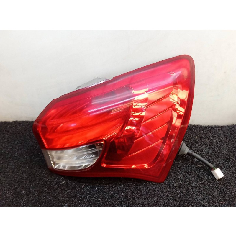 Recambio de piloto trasero derecho interior para hyundai ix20 gls comfort referencia OEM IAM 924041K0  