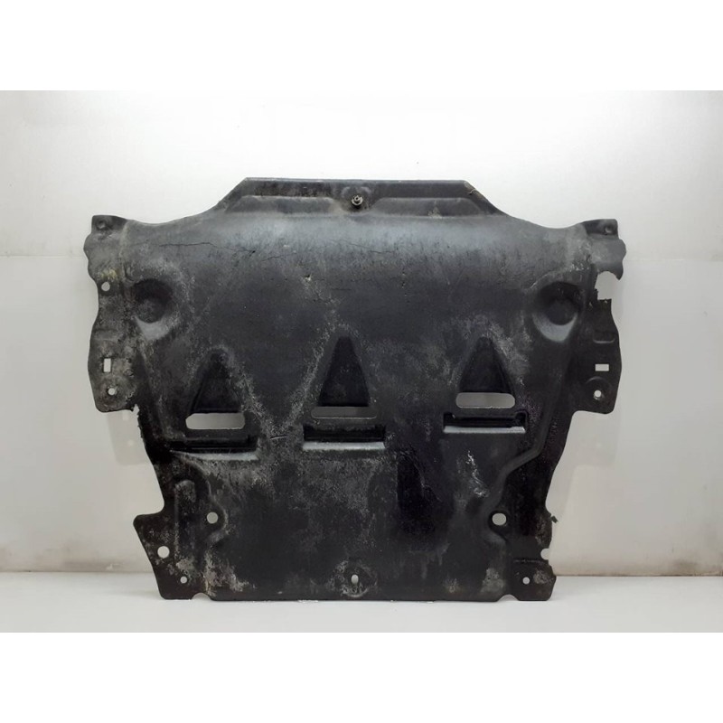 Recambio de cubrecarter para volvo v60 kombi momentum referencia OEM IAM   