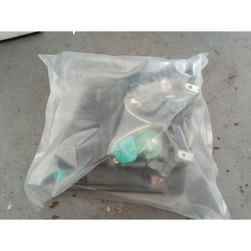 Recambio de piloto trasero izquierdo interior para dodge journey sxt referencia OEM IAM 04806369AB - Rojo 4