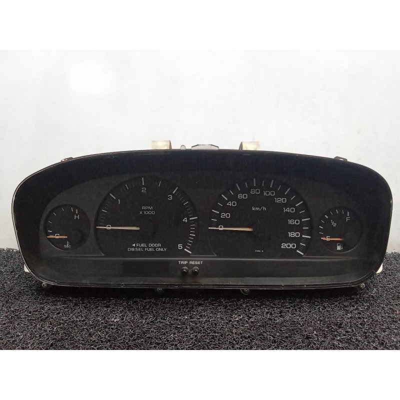 Recambio de cuadro instrumentos para chrysler voyager (gs) 2.5 td family referencia OEM IAM S629AB P04685629AB TN2574104030
