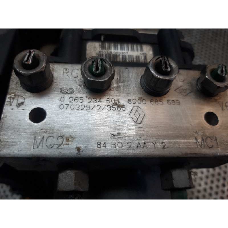 Recambio de abs para renault megane ii berlina 3p 1.5 dci diesel referencia OEM IAM 0265234601 8200685699 BOSCH 2
