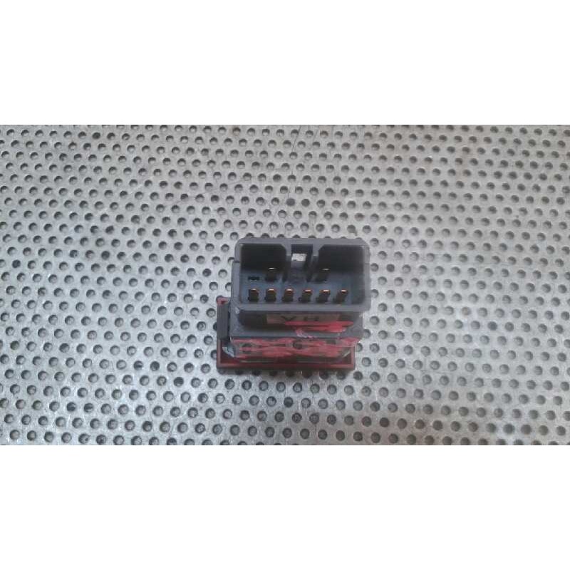 Recambio de warning para daewoo compact 1.6 referencia OEM IAM HA - Blanco 2