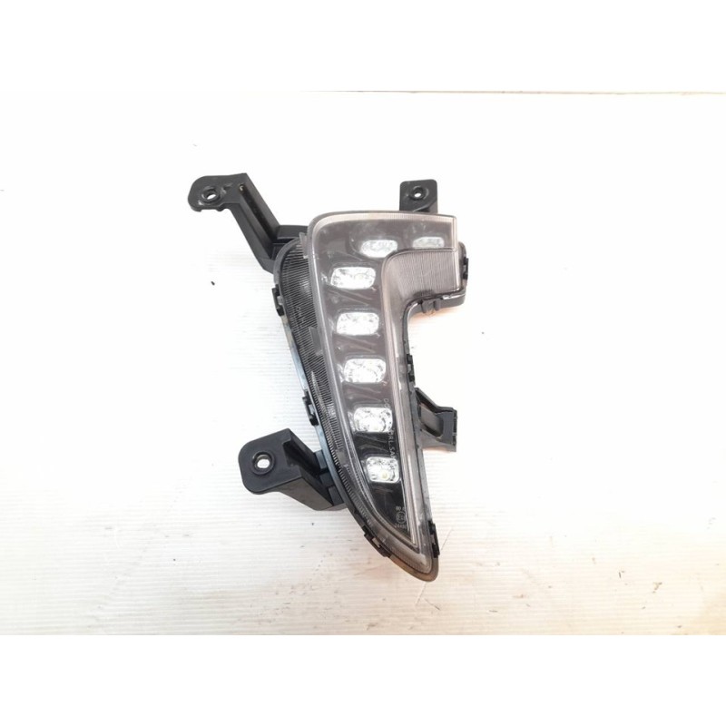 Recambio de piloto delantero izquierdo para hyundai ioniq tecno plug-in hybrid referencia OEM IAM 92207G2000 20180409 