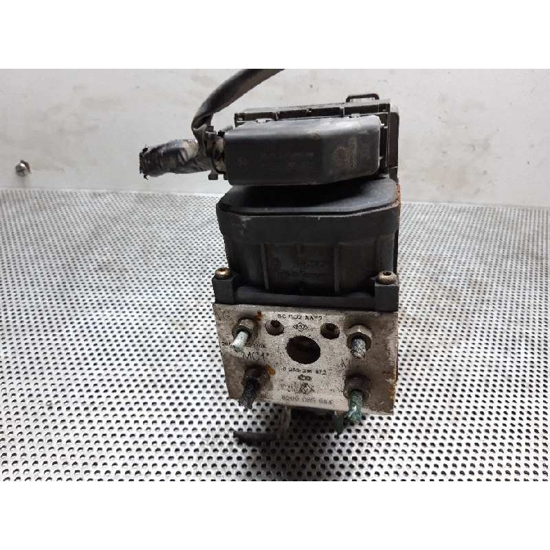 Recambio de abs para renault clio ii fase i (b/cbo) referencia OEM IAM 0273004621 8200085584 4