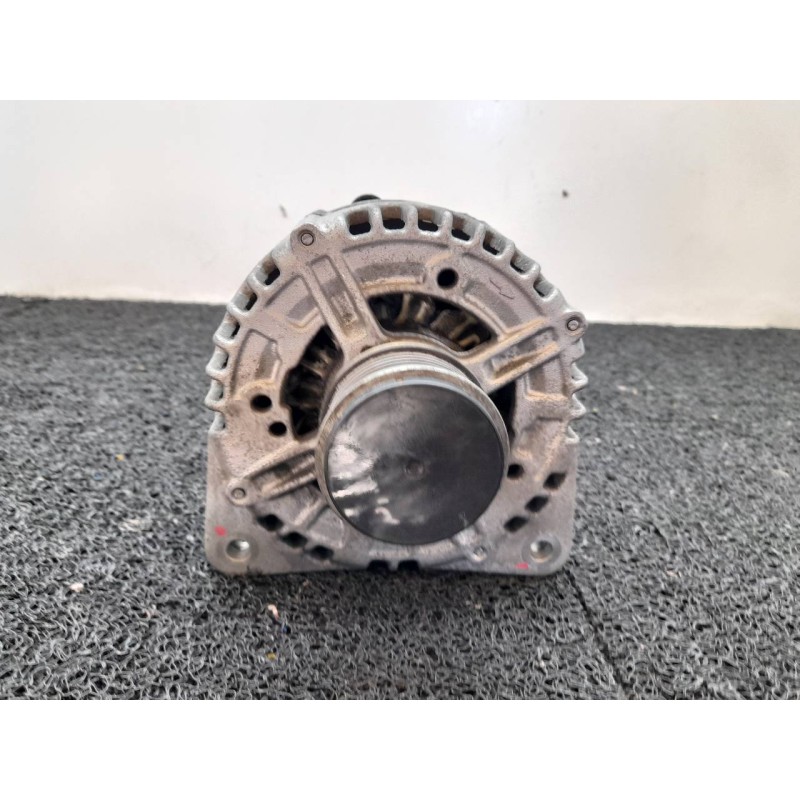 Recambio de alternador para dodge journey sxt referencia OEM IAM 0121715047 04801715AA BOSCH - Rojo 8