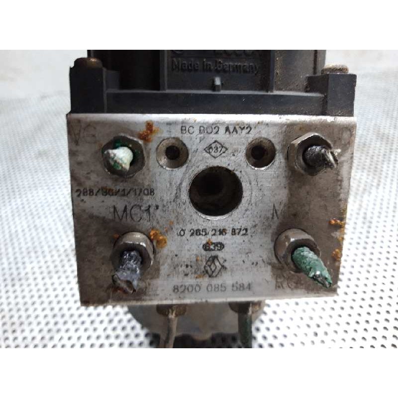 Recambio de abs para renault clio ii fase i (b/cbo) referencia OEM IAM 0273004621 8200085584 5