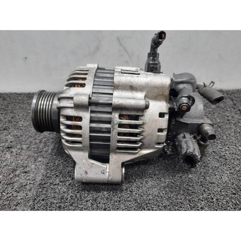 Recambio de alternador para kia carens 2.0 crdi ex monovolumen referencia OEM IAM 3730027012 021319112 DENSO