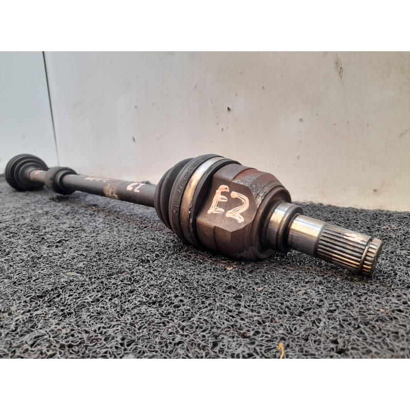 Recambio de transmision delantera derecha para hyundai ix20 gls comfort referencia OEM IAM - Blanco 3