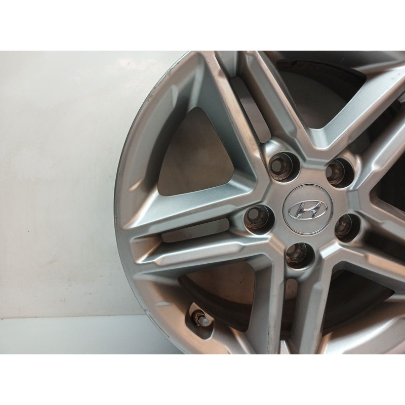 Recambio de llanta para hyundai kona maxx 2wd referencia OEM IAM 52910J9100 - Rojo 4