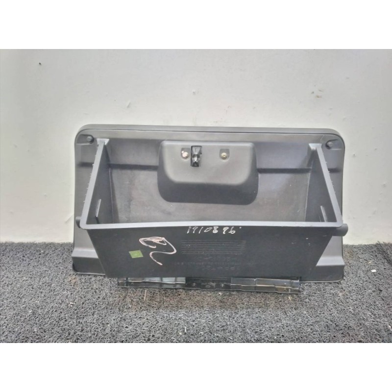 Recambio de guantera para ssangyong rexton 290 referencia OEM IAM - Negro 3