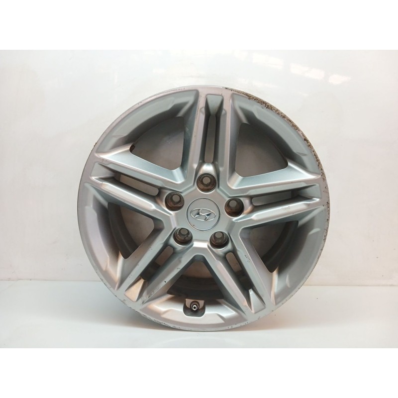 Recambio de llanta para hyundai kona maxx 2wd referencia OEM IAM 52910J9100  