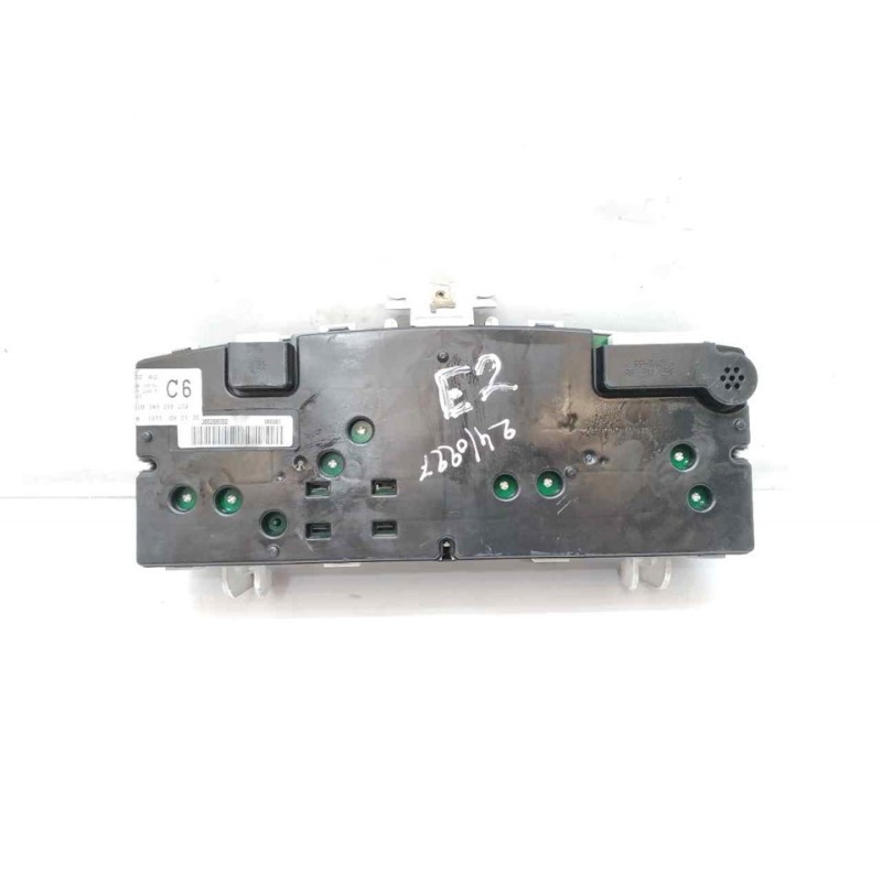 Recambio de cuadro instrumentos para toyota corolla (e12) 1.4 d-4d terra sedán referencia OEM IAM 8380002C60 - Blanco 3