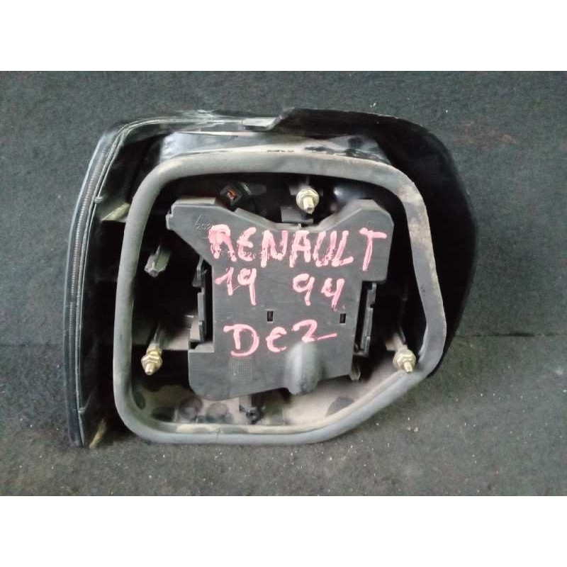 Recambio de piloto trasero derecho para renault 19 (b/c/l53) referencia OEM IAM 2