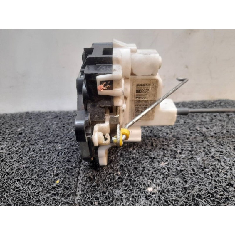 Recambio de cerradura puerta delantera izquierda para fiat panda (169) 1.1 8v referencia OEM IAM 4680999  