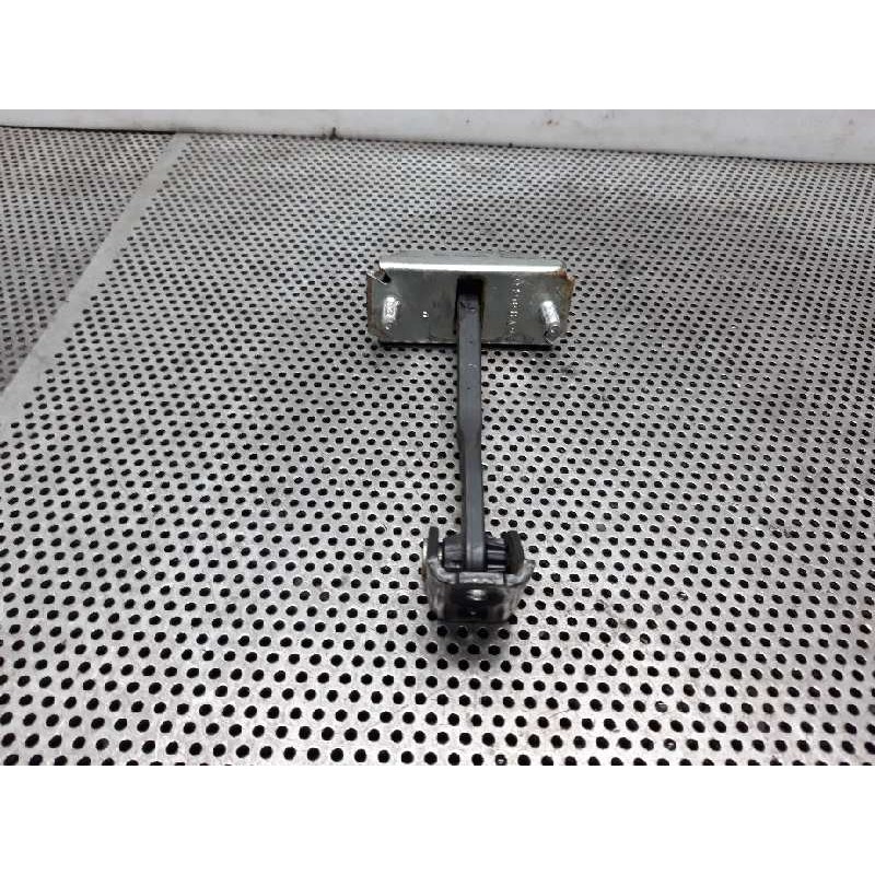 Recambio de retenedor puerta delantera derecha para ford focus lim. (cb4) titanium referencia OEM IAM 2