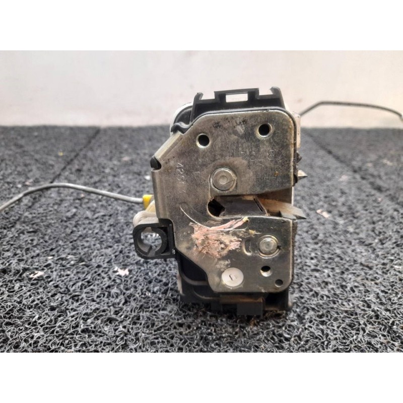 Recambio de cerradura puerta delantera izquierda para fiat panda (169) 1.1 8v referencia OEM IAM 4680999 - Blanco 2