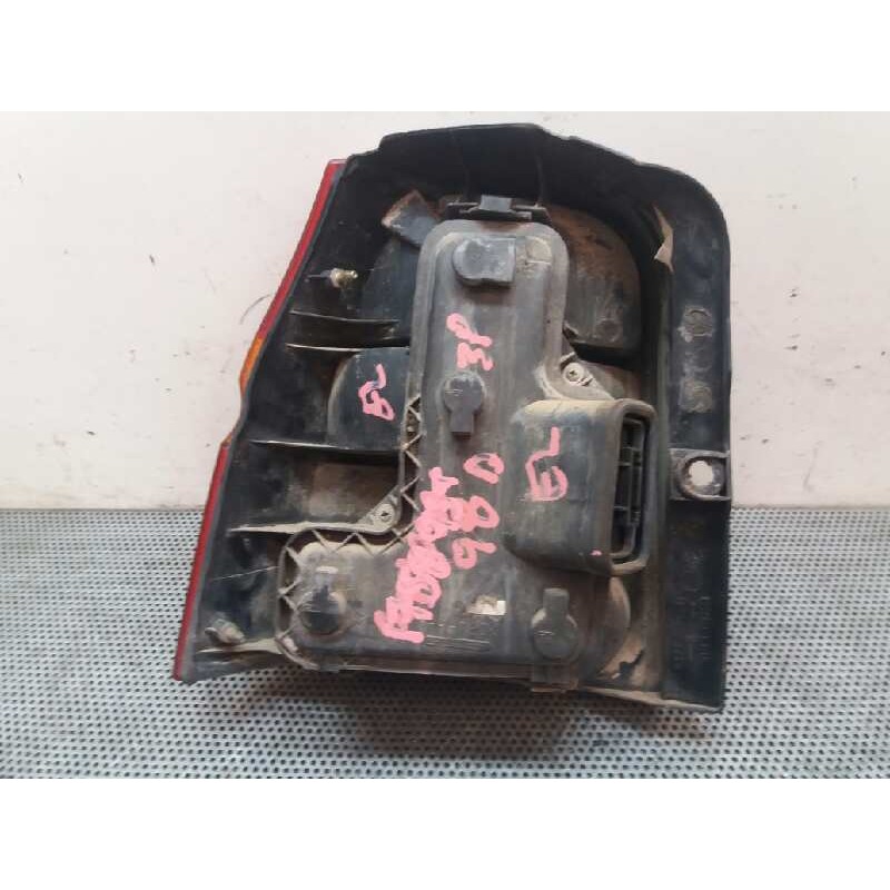 Recambio de piloto trasero derecho para seat arosa (6h1) 1.7 sdi cat (aku) referencia OEM IAM - Negro 3