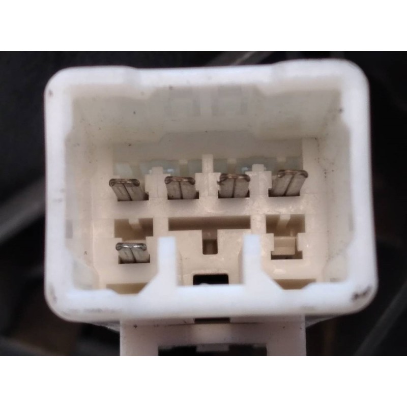 Recambio de retrovisor derecho para daewoo kalos 1.4 sr referencia OEM IAM 4
