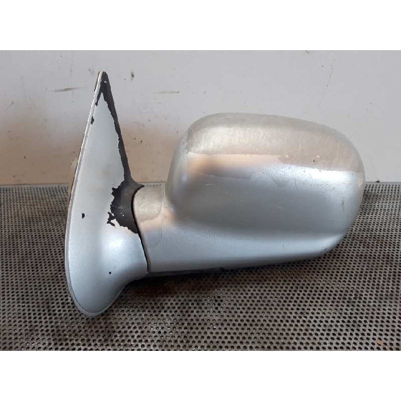 Recambio de retrovisor izquierdo para hyundai santa fe (sm) 2.0 gls crdi 4x4 referencia OEM IAM 3