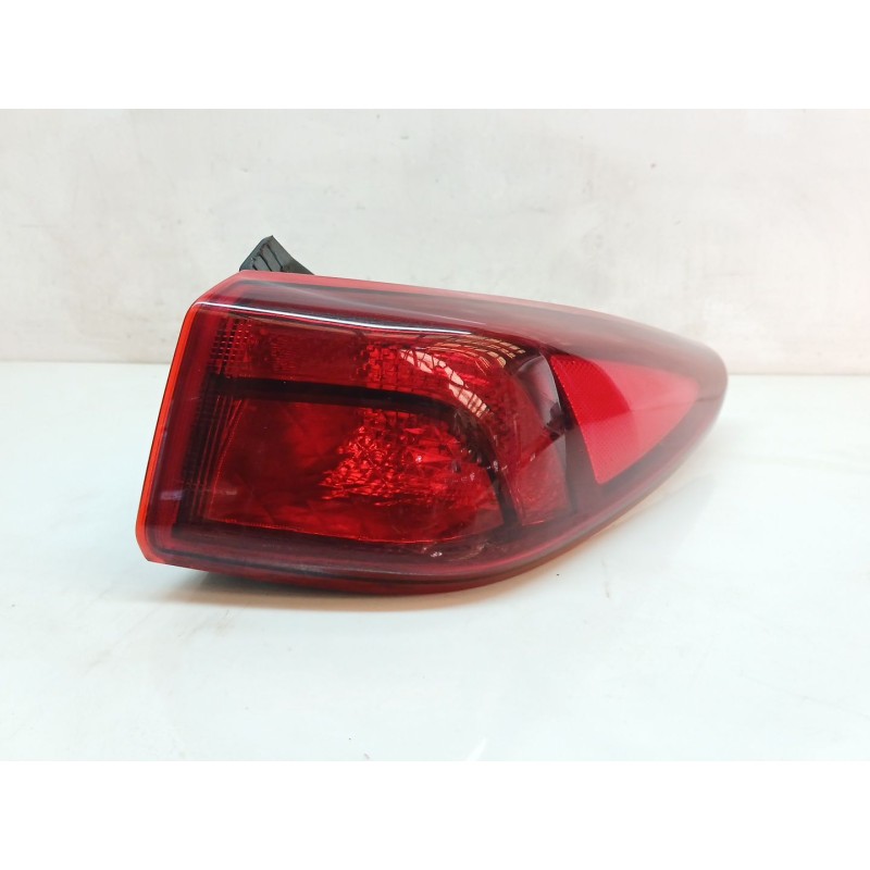 Recambio de piloto trasero derecho para hyundai kona maxx 2wd referencia OEM IAM 92402J9500 C50R 