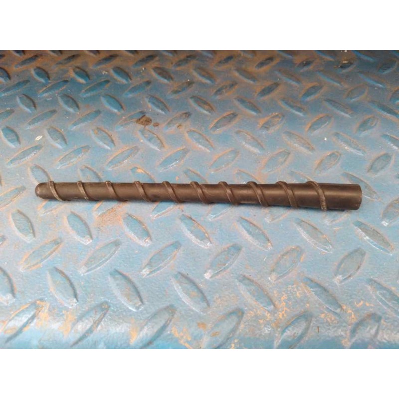 Recambio de antena para kia carnival 2.9 crdi vgt active referencia OEM IAM   
