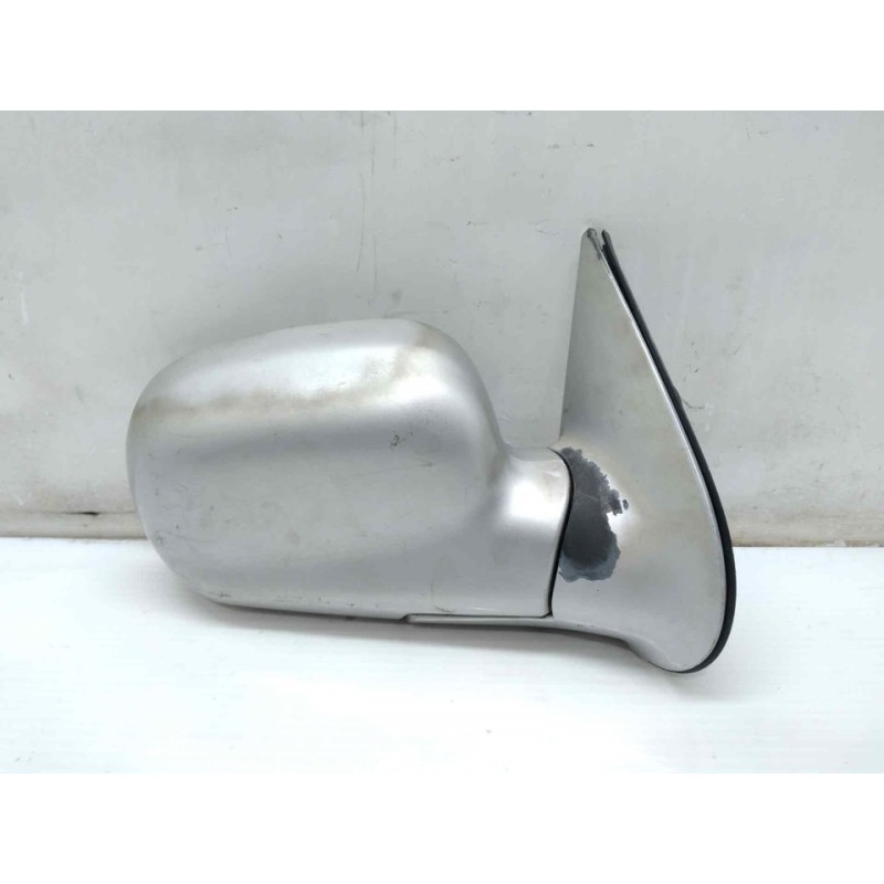 Recambio de retrovisor derecho para hyundai santa fe (sm) 2.0 gls crdi 4x4 referencia OEM IAM 3