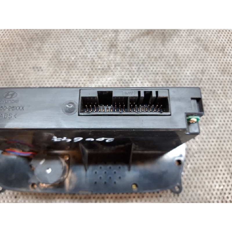 Recambio de mando climatizador para hyundai santa fe (sm) 2.0 gls crdi 4x4 referencia OEM IAM 2