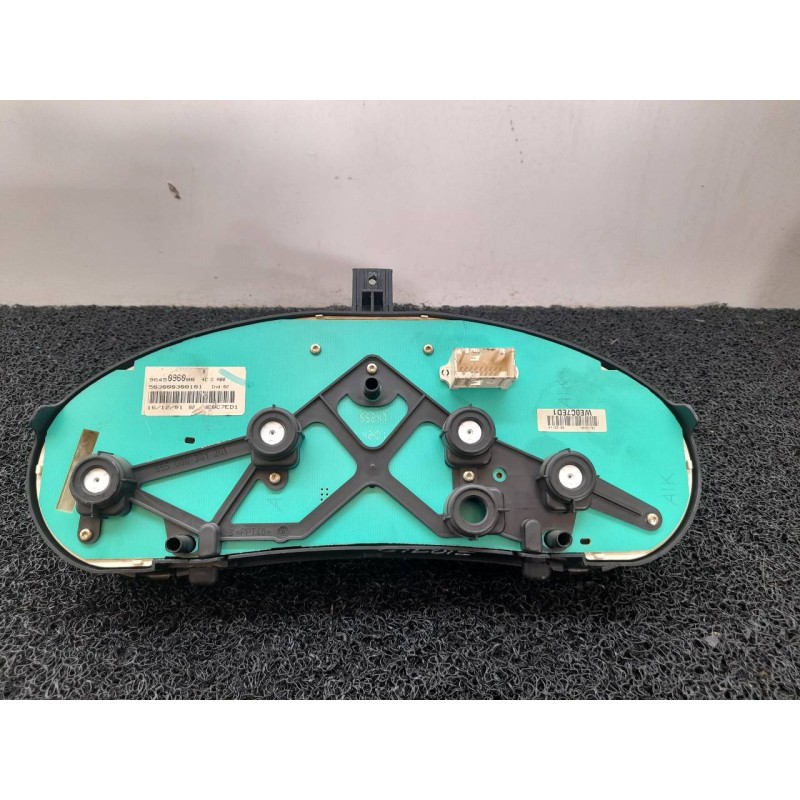 Recambio de cuadro instrumentos para peugeot 206 berlina xt referencia OEM IAM 9645096080 503000300101 7