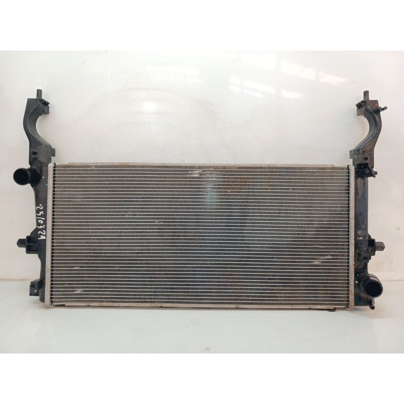 Recambio de radiador agua para hyundai kona maxx 2wd referencia OEM IAM 25310J9XXX  