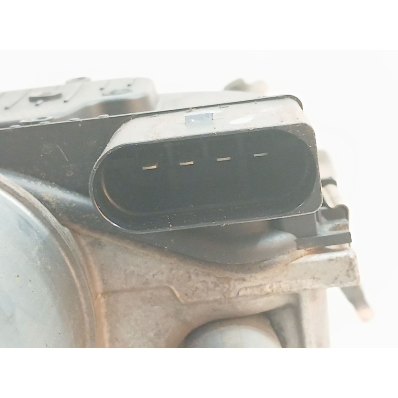 Recambio de motor limpia delantero para peugeot 3008 allure referencia OEM IAM 1397225003 9824762480 3