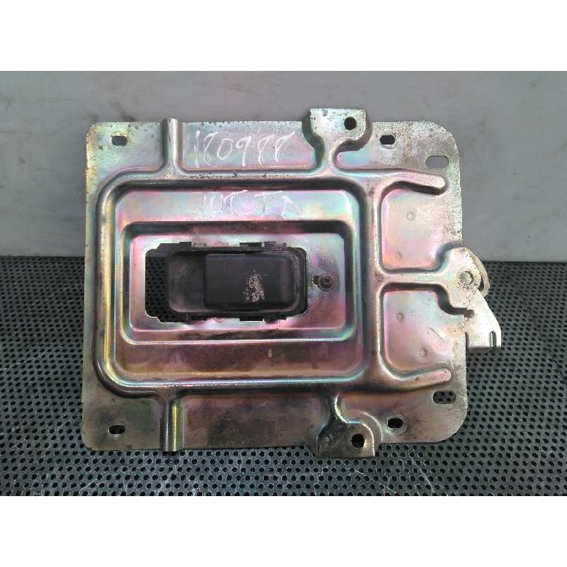 Recambio de maneta interior porton para ford fiesta courier furg. referencia OEM IAM   