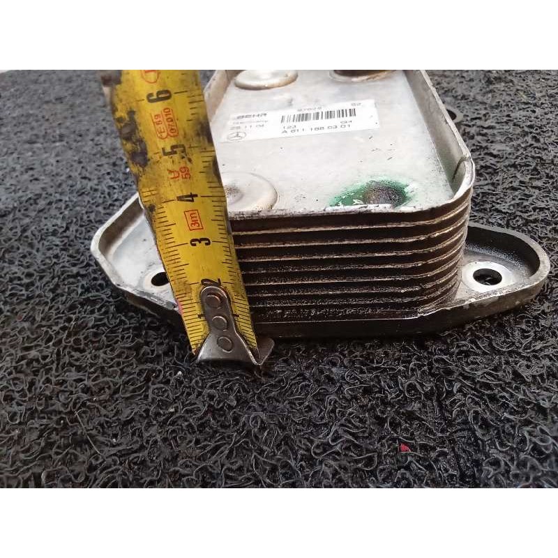 Recambio de enfriador aceite motor para mercedes-benz vito (w639) basic, combi 111 cdi compacto (639.601) referencia OEM IAM A61 - Amarillo 4