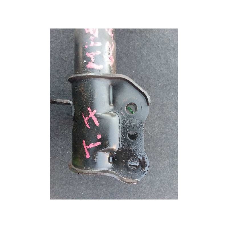 Recambio de amortiguador trasero izquierdo para mazda 626 berlina (gf) referencia OEM IAM  67288 4