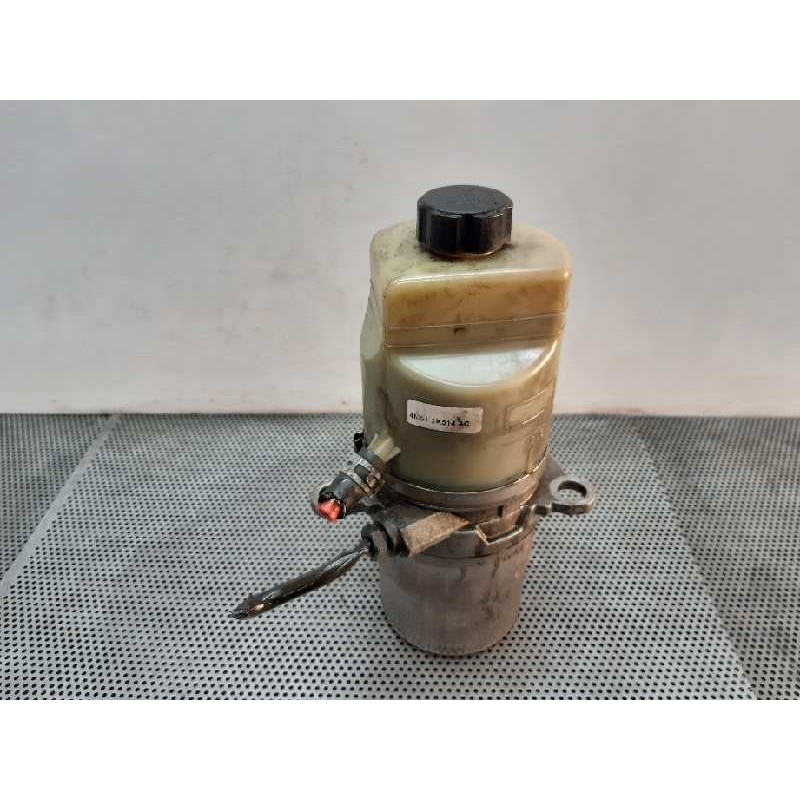 Recambio de bomba direccion para ford focus berlina (cap) trend referencia OEM IAM 4M513K514AC  