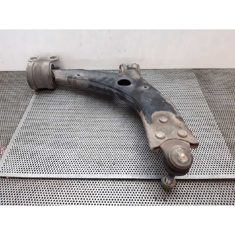 Recambio de brazo suspension inferior delantero izquierdo para ford focus berlina (cap) trend referencia OEM IAM   