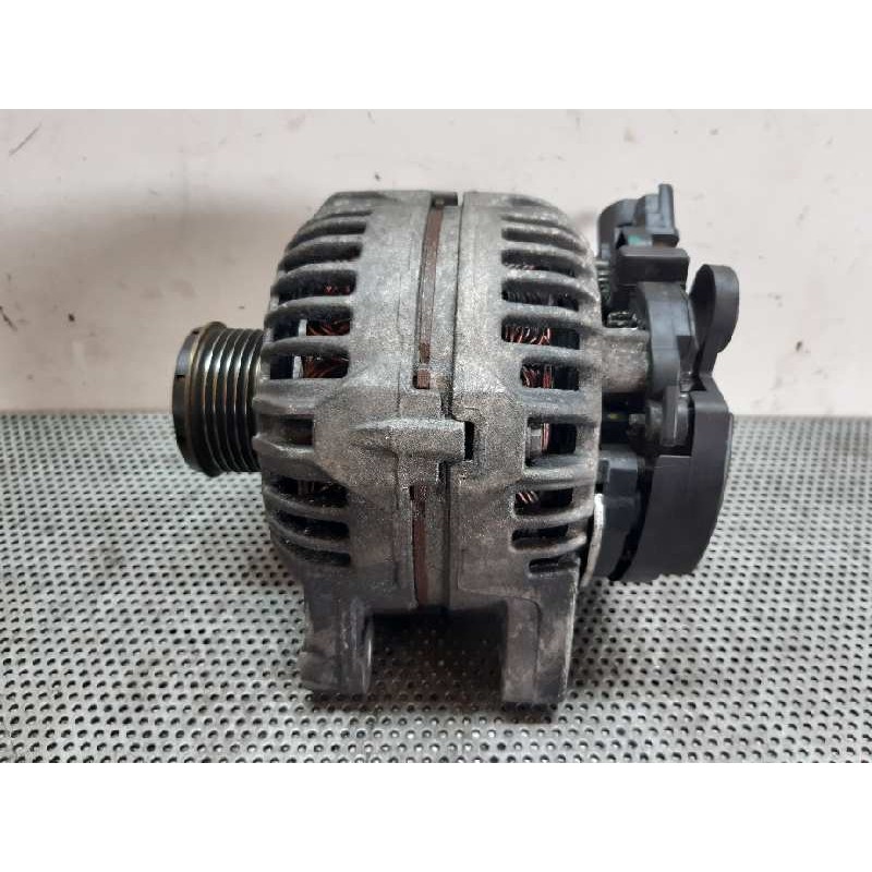 Recambio de alternador para citroën c4 berlina collection referencia OEM IAM 0124525035 9646321880 