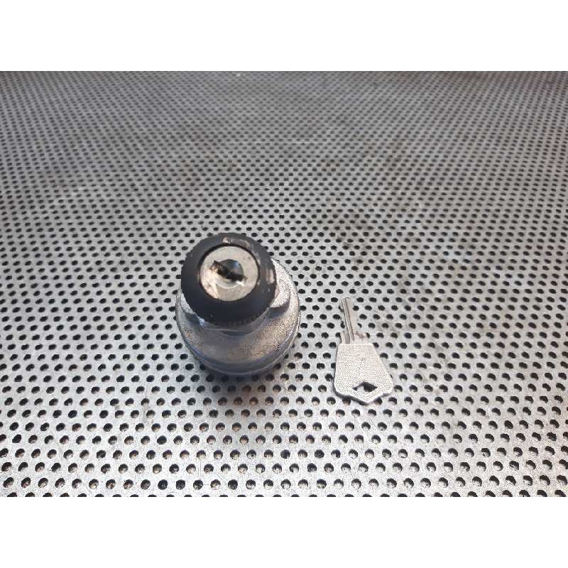 Recambio de antirrobo / llave contacto para nissan serie l 35.08 referencia OEM IAM   