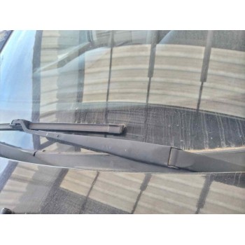 BRAZO LIMPIA DELANTERO IZQUIERDO 