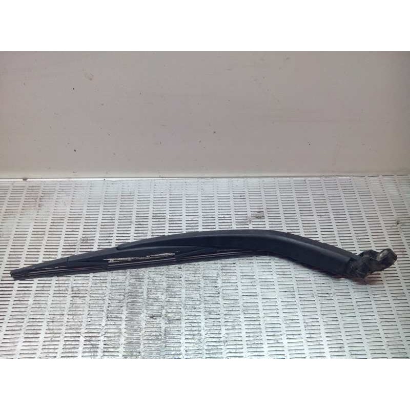 Recambio de brazo limpia trasero para mazda 2 berlina (dy) 1.4 cat referencia OEM IAM   