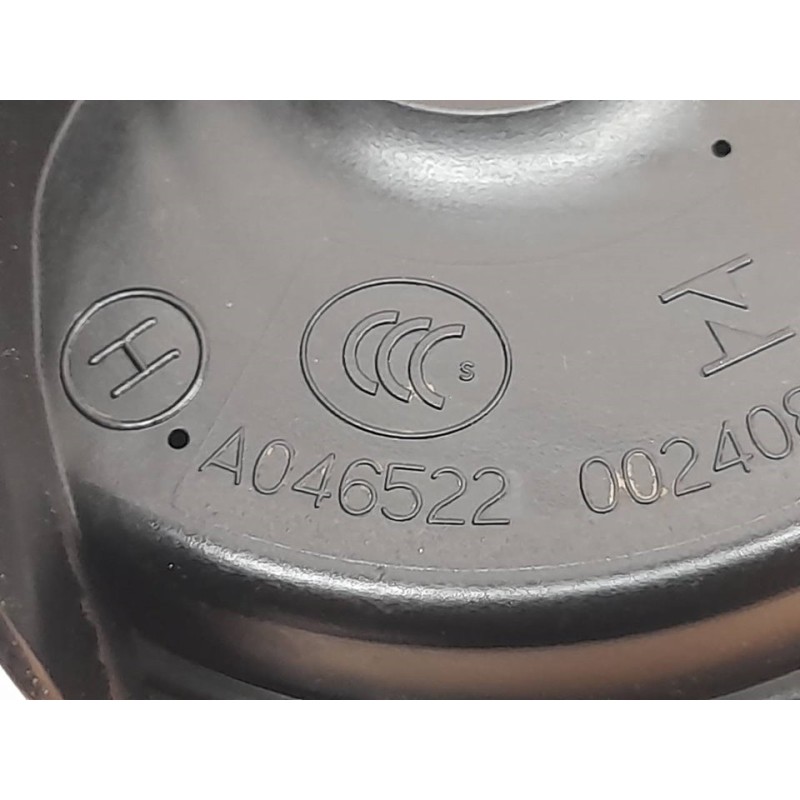 Recambio de claxon para mercedes-benz clase cla (w117) cla 220 cdi (117.303) referencia OEM IAM A046522 4