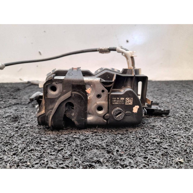 Recambio de cerradura puerta delantera derecha para peugeot 3008 allure referencia OEM IAM A048069 104234 1498M2157I8 5